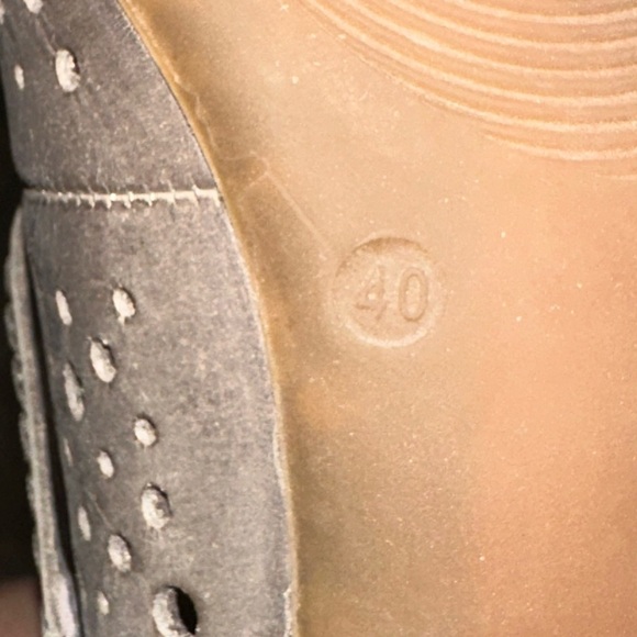 Gray Perforated Women's Shoes - Picture 6 of 7